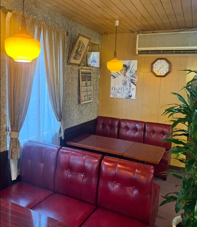 喫茶サンゴの店内写真